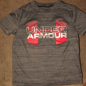 Under Armour Size 6 Tee